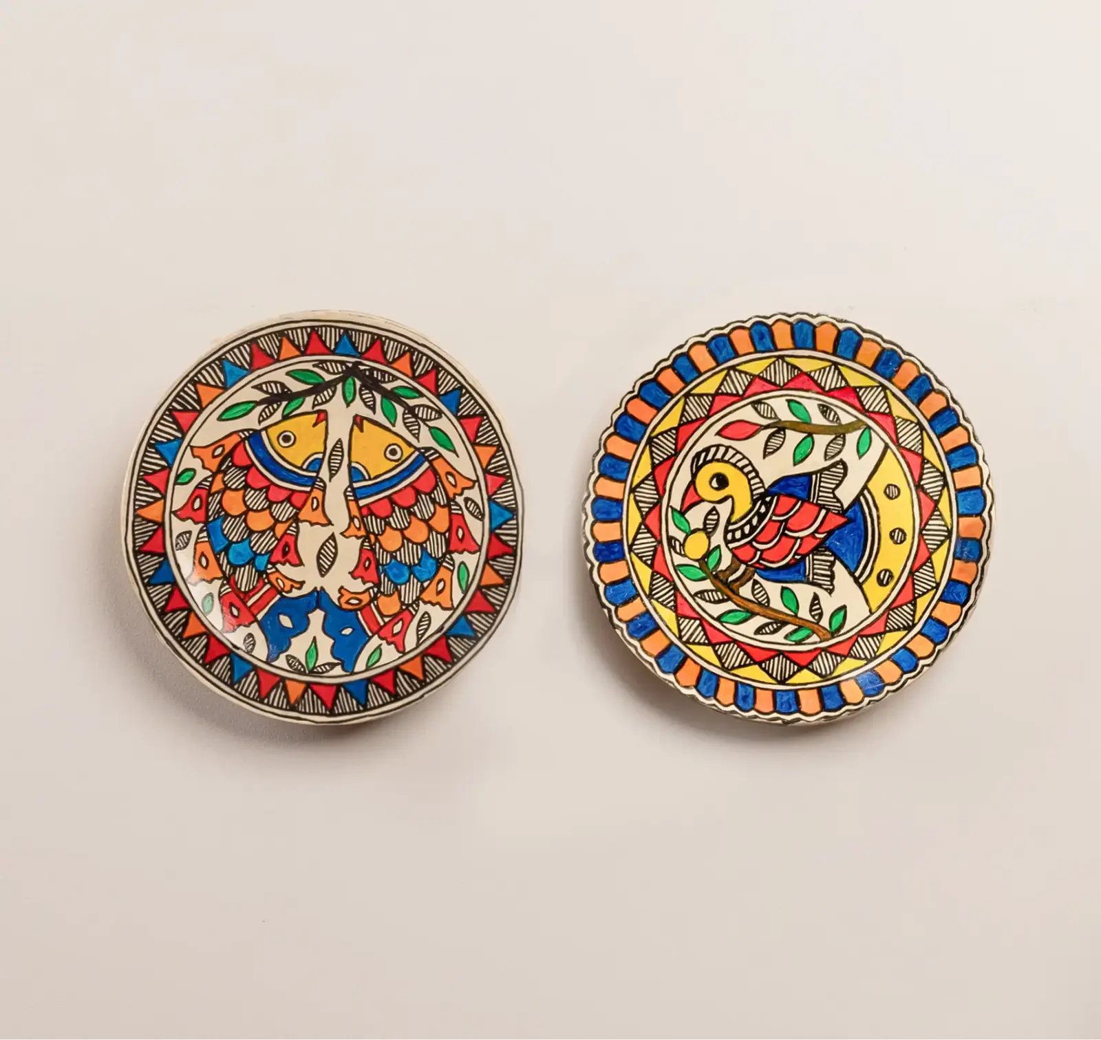 Madhubani Matsya & Mayur (Fish & Peacock) Set of 2 décor Plates