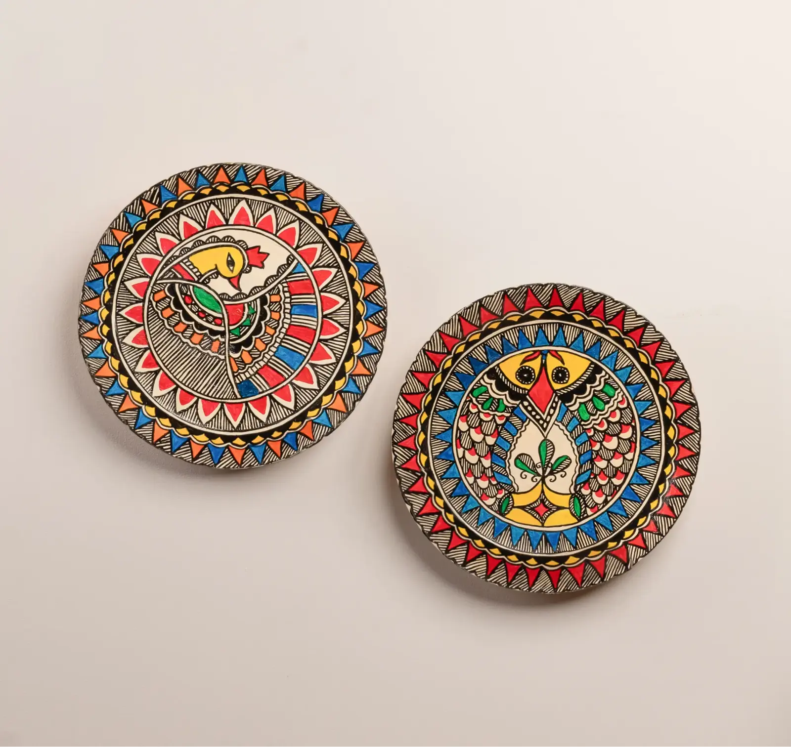 Madhubani Matsya & Mayur (Fish & Peacock) Set of 2 décor Plates