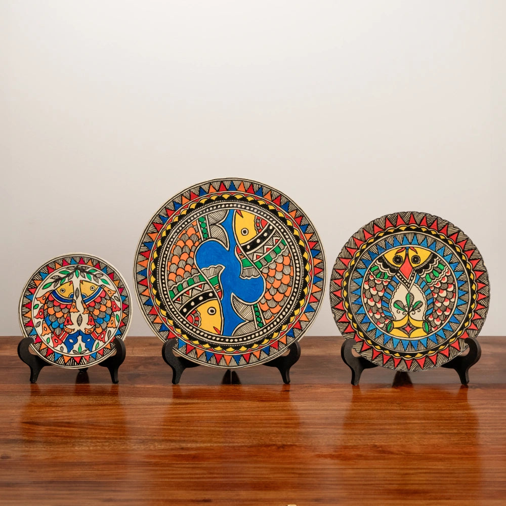 Madhubani Matsya (Fish) Trinity Décor Plates (Set of 3)